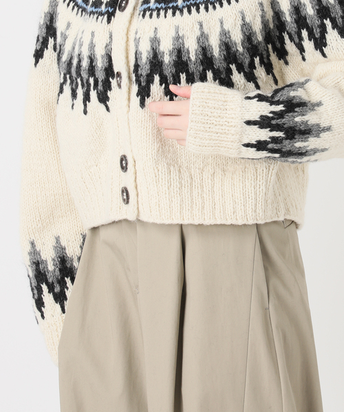 IENA LA BOUCLE（イエナラブークル）の「IENA LA BOUCLE ノルディックハンドニットカーディガン（カーディガン/ボレロ・レディース・ライトグレー/ホワイト×ホワイト・FREE）」の20枚目の写真