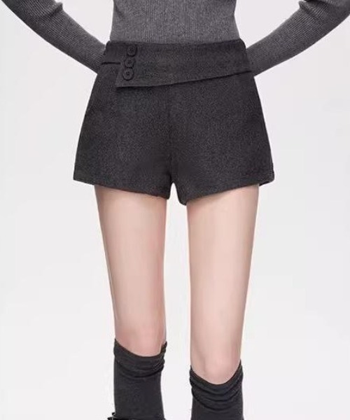 Vipoa(ヴィポア)の「Wool blend short pants(その他パンツ・レディース・グレー/ブラック・LARGE/MEDIUM)」の22枚目の写真