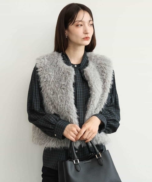 MK MICHEL KLEIN（エムケーミッシェルクラン）の「[洗える]フェイクファーベスト（ベスト・レディース・グレー/ブラック・38）」の15枚目の写真