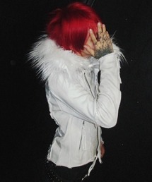 YIKAI LABORATORY（イカイラボラトリー）の「【YIKAI LABORATORY】 INNER RADIANCE FUR JACKET / 【イカイラボラトリー】インナーラディアンスムートンファージャケット（ムートンコート）」