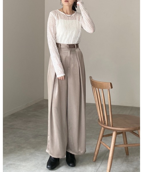 She's Closet(シーズクローゼット)の「長袖 クルーネック レース シアートップス ロングTシャツ(Tシャツ/カットソー・レディース・ブラック/ホワイト/アイボリー・FREE)」の22枚目の写真