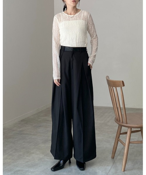 She's Closet(シーズクローゼット)の「長袖 クルーネック レース シアートップス ロングTシャツ(Tシャツ/カットソー・レディース・ブラック/ホワイト/アイボリー・FREE)」の7枚目の写真