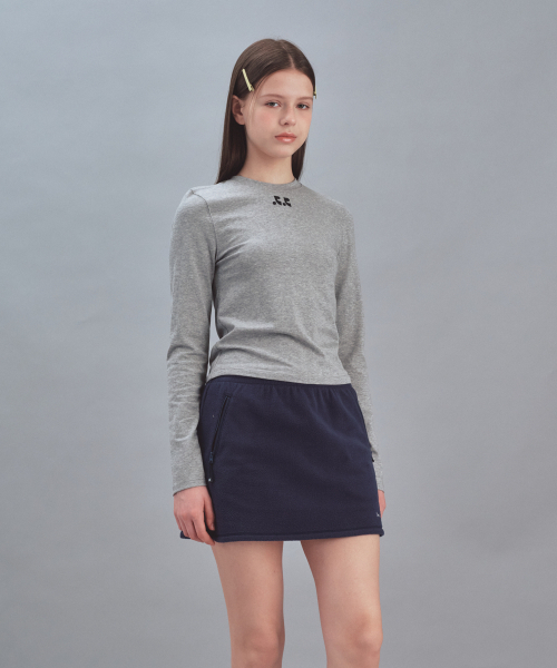 Rest&Recreation(レストアンドレクリエーション)の「BASIC LONG SLEEVE - GREY(Tシャツ/カットソー・レディース・その他・SMALL/MEDIUM)」の1枚目の写真