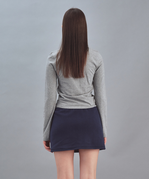 Rest&Recreation(レストアンドレクリエーション)の「BASIC LONG SLEEVE - GREY(Tシャツ/カットソー・レディース・その他・SMALL/MEDIUM)」の3枚目の写真