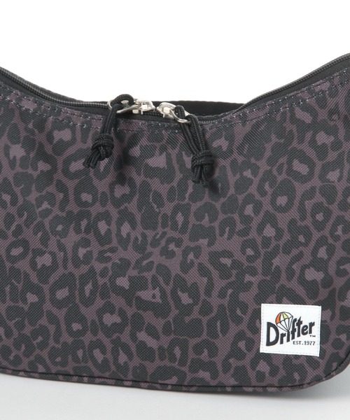 LEPSIM(レプシィム)の「【Drifter】ミニショルダー 1044016(ショルダーバッグ・レディース・ブラック系その他/レオパード/パープル・ONE SIZE)」の5枚目の写真