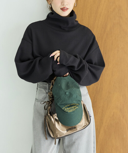 FREAK'S STORE(フリークスストア)の「限定展開 ヘビー ワッフル タートルネック チュニック プルオーバー(Tシャツ/カットソー・レディース・チャコール/グレー/ベージュ/オフホワイト/ブラウン/オリーブ・フリ-)」の18枚目の写真