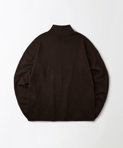 OUTSTANDING(アウトスタンディング)の「TURTLENECK LONG SLEEVE TEE_BROWN(Tシャツ/カットソー・メンズ・その他・MEDIUM/LARGE/X-LARGE)」の2枚目の写真