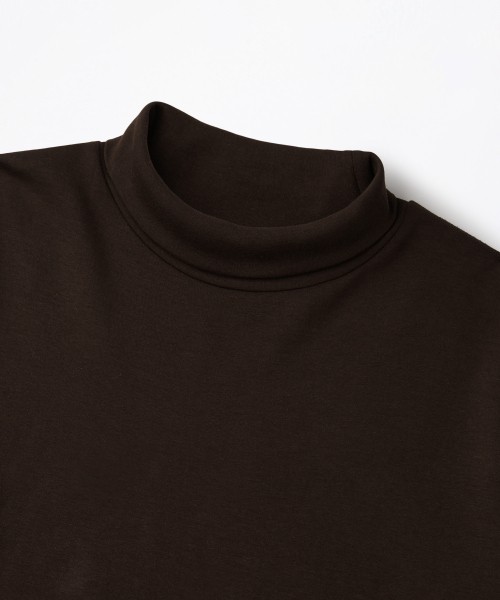 OUTSTANDING(アウトスタンディング)の「TURTLENECK LONG SLEEVE TEE_BROWN(Tシャツ/カットソー・メンズ・その他・MEDIUM/LARGE/X-LARGE)」の3枚目の写真