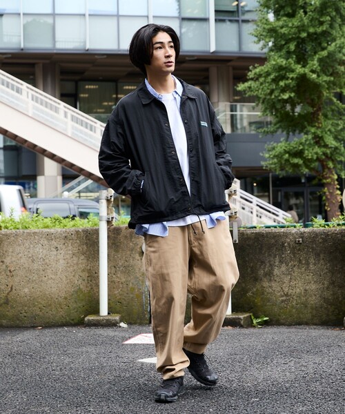 FREAK'S STORE(フリークスストア)の「限定展開 ナイロン コーチジャケット(ブルゾン・メンズ・ブラック/チャコールグレー/ベージュ/ネイビー・MEDIUM/LARGE/SMALL)」の19枚目の写真