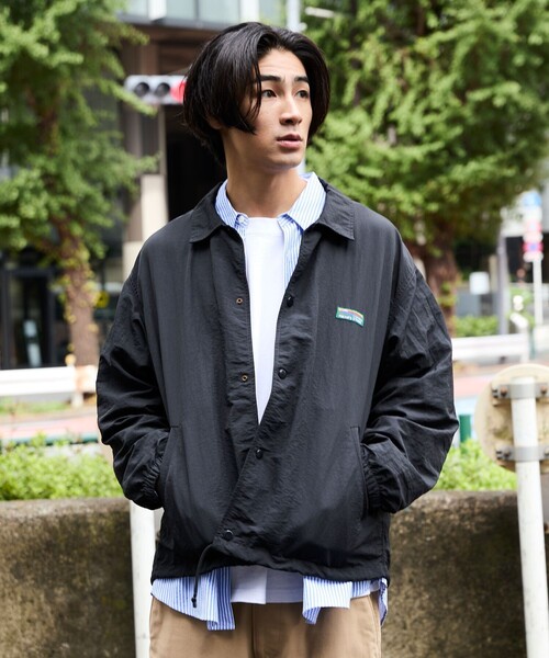 FREAK'S STORE(フリークスストア)の「限定展開 ナイロン コーチジャケット(ブルゾン・メンズ・ブラック/チャコールグレー/ベージュ/ネイビー・MEDIUM/LARGE/SMALL)」の22枚目の写真