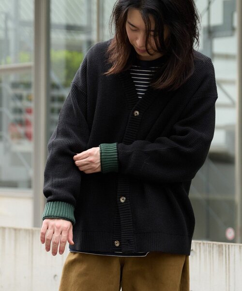 CIAOPANIC TYPY(チャオパニックティピー)の「【UNISEX】キープシェイプニットカーディガン(カーディガン/ボレロ・メンズ・ライトグレー/ブラック/ブラウン/ホワイト系その他・MEDIUM/LARGE)」の21枚目の写真