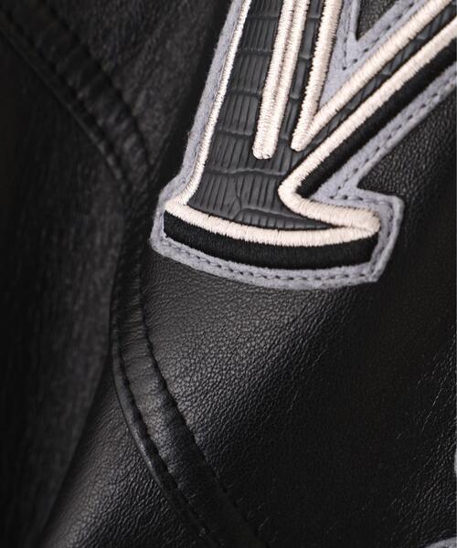 AVIREX（アヴィレックス）の「VARSITY LEATHER JACKET "SELECTED AUTHORITY" / バーシティ レザー ジャケット / AVIREX / アヴィレックス（その他アウター・メンズ・ブラック・L/M/2XL/XL）」の17枚目の写真