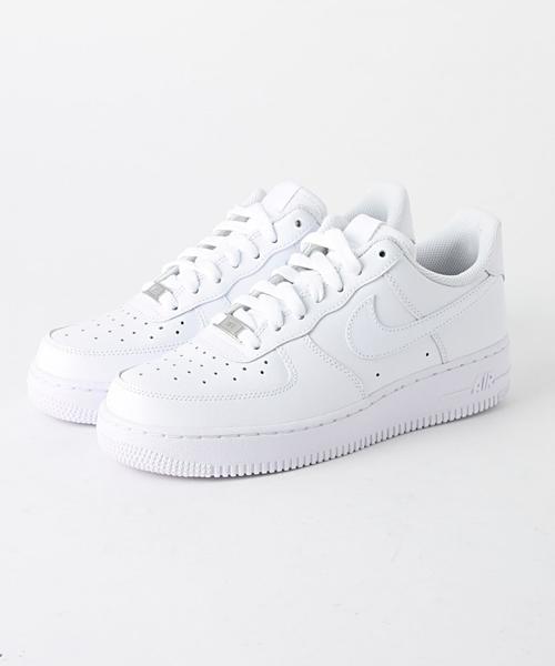 NIKE（ナイキ）の「NIKE（ナイキ） ウィメンズエアフォース1 07（スニーカー・レディース・ホワイト・23.5cm/23cm/25cm/24.5cm/24cm）」の2枚目の写真