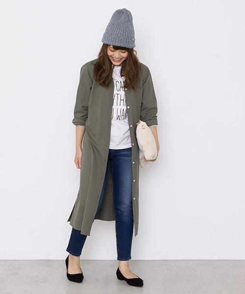 NATURAL BEAUTY BASIC（ナチュラルビューティーベーシック）の「【andGIRL 10月号掲載】スキニーデニムパンツ（デニムパンツ・レディース・ネイビー/グレー/ブラック・MEDIUM/SMALL/X-SMALL）」の7枚目の写真