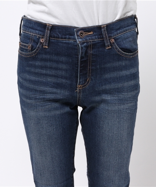 NATURAL BEAUTY BASIC（ナチュラルビューティーベーシック）の「【andGIRL 10月号掲載】スキニーデニムパンツ（デニムパンツ・レディース・ネイビー/グレー/ブラック・MEDIUM/SMALL/X-SMALL）」の14枚目の写真