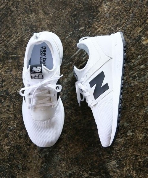LEPSIM(レプシィム)の「new balance 247 731363(スニーカー・レディース・ブラック/オフホワイト/グレー・MEDIUM/LARGE)」の2枚目の写真