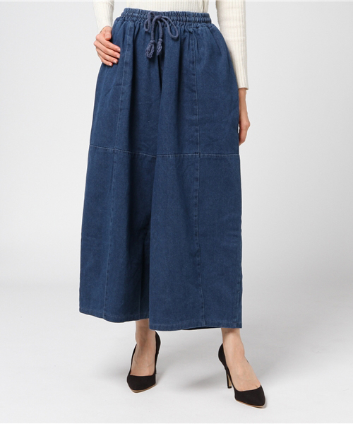 MERLOT（メルロー）の「リラックスデニムワイドパンツ2095（デニムパンツ・レディース・ブルー/ライトブルー・FREE）」の3枚目の写真