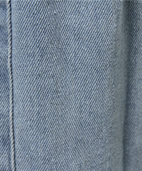 MERLOT（メルロー）の「リラックスデニムワイドパンツ2095（デニムパンツ・レディース・ブルー/ライトブルー・FREE）」の8枚目の写真