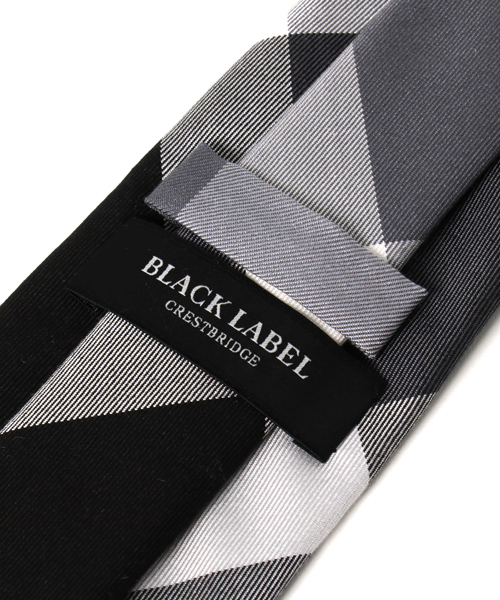 BLACK LABEL CRESTBRIDGE(ブラックレーベル・クレストブリッジ)の「クレストブリッジチェック タイ(ネクタイ・メンズ・ブラック/ネイビー・X)」の5枚目の写真