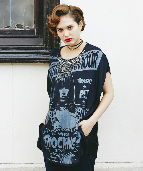 HYSTERIC GLAMOUR（ヒステリックグラマー）の「THE WOLE SHOCKING STORY pt プルオーバー（Tシャツ/カットソー・レディース・グリーン/ブラック/ホワイト・FREE）」の3枚目の写真