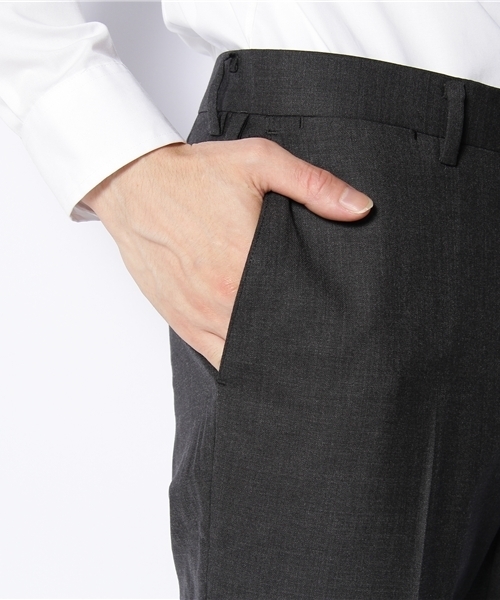 NANO universe（ナノユニバース）の「シルク混ギャバノータックPT   スラックス（スーツパンツ・メンズ・チャコールグレー/グレー/ライトグレー・44/46/48/50）」の8枚目の写真