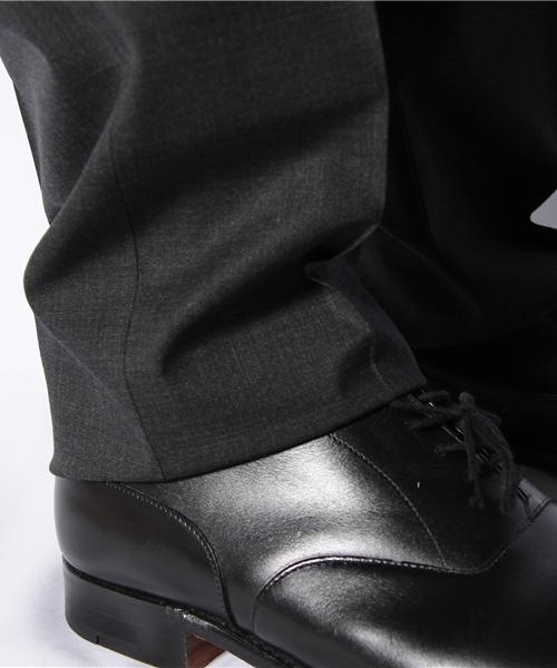 NANO universe（ナノユニバース）の「シルク混ギャバノータックPT   スラックス（スーツパンツ・メンズ・チャコールグレー/グレー/ライトグレー・44/46/48/50）」の9枚目の写真