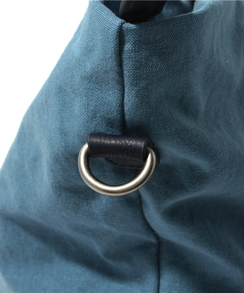 NANO universe（ナノユニバース）の「FRANCS BOURGEOIS(フランボ ジュース)/2WAYキャンバス×レザー トート（トートバッグ・メンズ・ダークブルー/ブラウン・FREE）」の7枚目の写真