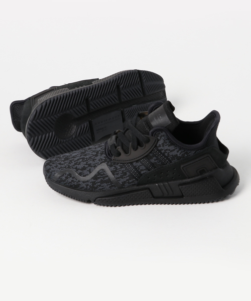 adidas（アディダス）の「イー キュー ティー EQT CUSHIONADV オリジナルス（スニーカー・メンズ・ブラック系その他・22.0cm/22.5cm/23.0cm/23.5cm/24.0cm/24.5cm/25.0cm/25.5cm/26.0cm/26.5cm/27.0cm/27.5cm/28.0cm/28.5cm/29.0cm/29.5cm/30.0cm/31cm/30.5cm）」の2枚目の写真