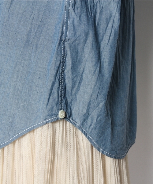 Tiara（ティアラ）の「カシュクール2WAYシャツ【Story5月号】【MISS plus5月号】【BAILA4月号】【Steady.3月号】【Domani3月号】（シャツ/ブラウス・レディース・ホワイト/インディゴブルー/ストライプ・9）」の7枚目の写真