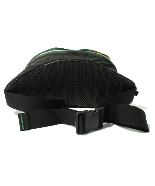 BEAMS(ビームス)の「GREGORY / Tailmate(ボディバッグ/ウエストポーチ・メンズ・ブラック系その他/その他1・ONE SIZE)」の4枚目の写真