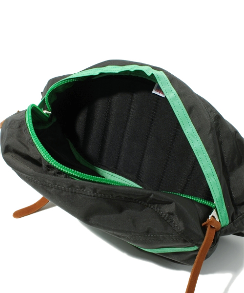 BEAMS(ビームス)の「GREGORY / Tailmate(ボディバッグ/ウエストポーチ・メンズ・ブラック系その他/その他1・ONE SIZE)」の8枚目の写真