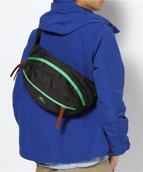 BEAMS(ビームス)の「GREGORY / Tailmate(ボディバッグ/ウエストポーチ・メンズ・ブラック系その他/その他1・ONE SIZE)」の11枚目の写真