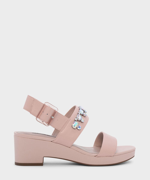 CHARLES & KEITH(チャールズ & キース)の「エンベリッシュスリングバックサンダル / EMBELLISHED SLINGBACK SANDALS(サンダル・レディース・ブラック/アイボリー・24.5cm/23cm/25cm/23.5cm)」の1枚目の写真