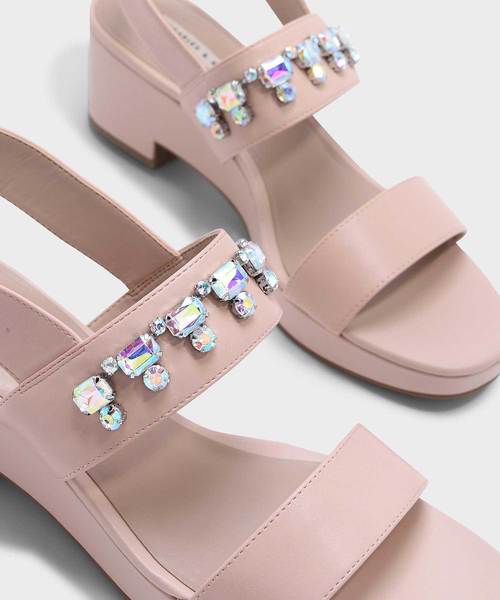 CHARLES & KEITH(チャールズ & キース)の「エンベリッシュスリングバックサンダル / EMBELLISHED SLINGBACK SANDALS(サンダル・レディース・ブラック/アイボリー・24.5cm/23cm/25cm/23.5cm)」の12枚目の写真