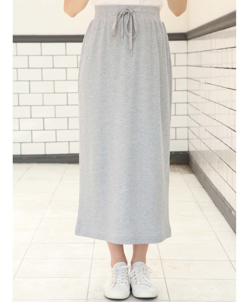 one after another NICE CLAUP（ワンアフターアナザーナイスクラップ）の「ワッフルミディスカート（スカート・レディース・アイボリー/グレー/ネイビー/ラベンダー/モカ/スミクロ・FREE）」の5枚目の写真