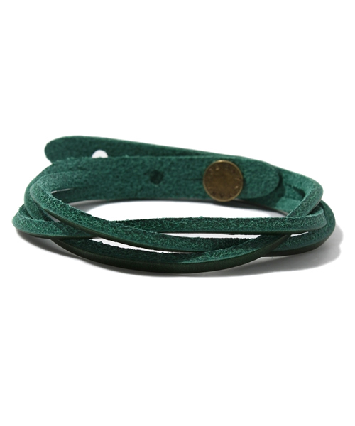 NANO universe（ナノユニバース）の「BARK TANNAGE(バークタンネイジ)/ イタリーレザーツイストブレス（ブレスレット・メンズ・ボルドー/チョコ/キャメル/ブルー/オレンジ/イエロー/グリーン/ブラック/レッド/ネイビー/パープル・FREE）」の18枚目の写真