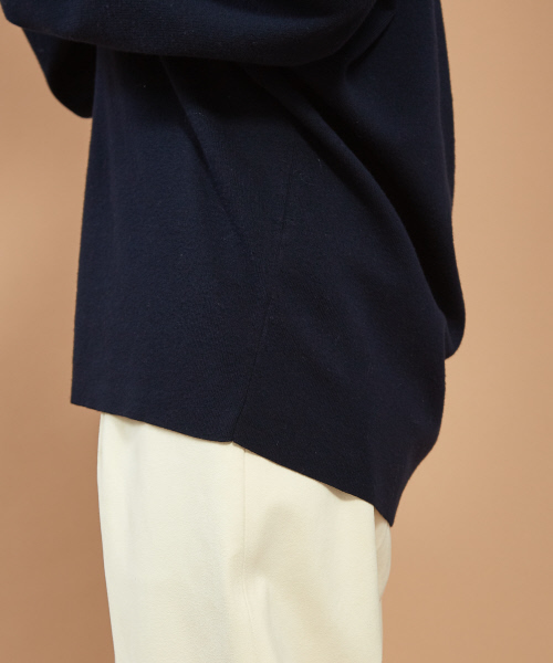 Abahouse Devinette（ドゥヴィネット）の「コットンカシミアスリットネックプルオーバー（ニット/セーター・レディース・ホワイト/ベージュ/ネイビー・フリー）」の9枚目の写真