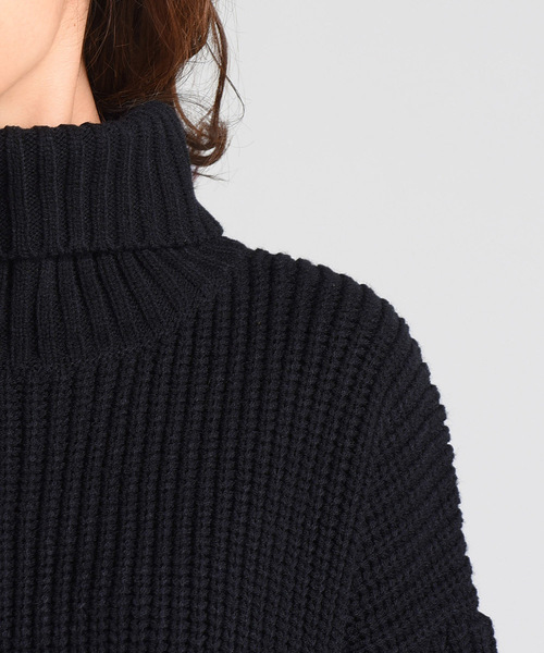 LIPSTAR（リップスター）の「3G片あぜボリュームニットチュニック（ニット/セーター・レディース・ネイビー/ブラウン/グレー/イエロー・M）」の8枚目の写真