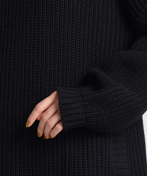 LIPSTAR（リップスター）の「3G片あぜボリュームニットチュニック（ニット/セーター・レディース・ネイビー/ブラウン/グレー/イエロー・M）」の9枚目の写真