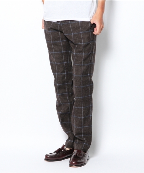 SHIPS(シップス)の「SC: ウール/シルク ストレッチ ツイード テーパード パンツ(スラックス・メンズ・グレー/ブラウン・29/31/32/30/33)」の11枚目の写真