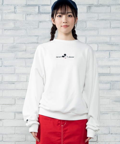 Disney(ディズニー)の「∴WEGO/ディズニー/シンプルロゴプルオーバー Disney(ディズニー)の「∴WEGO/ディズニー/シンプルロゴプルオーバー