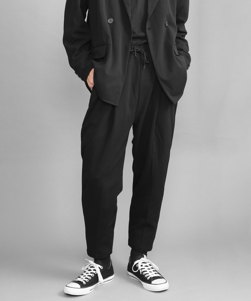 Bling Leads(ブリングリーズ)の「Bling Leads/梨地ジャージテーパードパンツ(その他パンツ・メンズ・ブラック/ベージュ/ネイビー/チャコールグレー/ブラウン/グレイッシュベージュ/ブルー・MEDIUM/LARGE)」の3枚目の写真