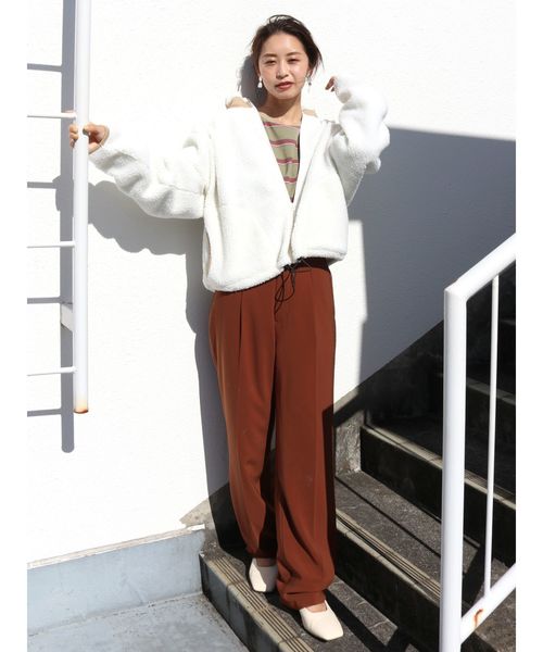 Ungrid（アングリッド）の「カラーテーパードパンツ（その他パンツ・レディース・ブラウン/レッド・SMALL/MEDIUM）」の12枚目の写真