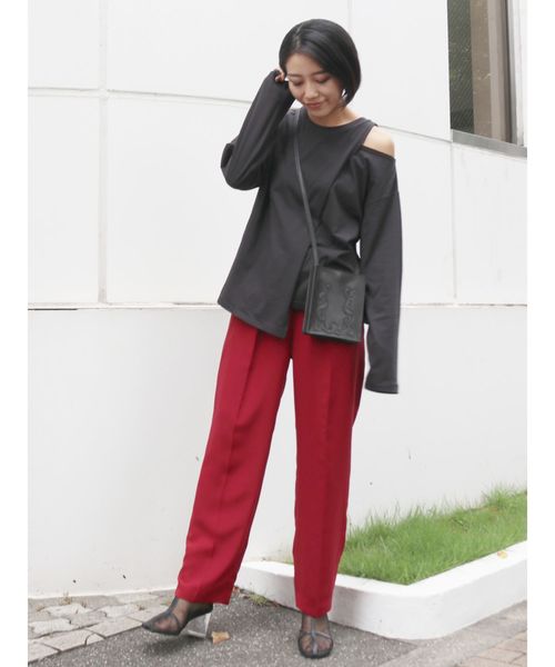 Ungrid（アングリッド）の「カラーテーパードパンツ（その他パンツ・レディース・ブラウン/レッド・SMALL/MEDIUM）」の17枚目の写真