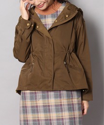 Rose Tiara�i���[�Y�e�B�A���j�́u�o�b�N�E�G�X�g���{���}�E���e���p�[�J�[�i�}�E���e���p�[�J�[�j�v