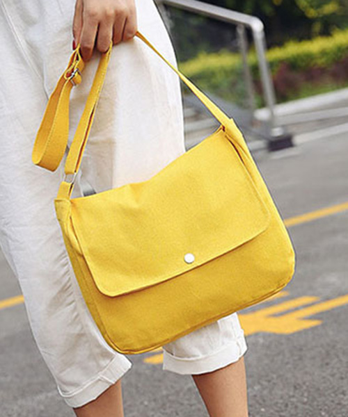 STYLEBLOCK（スタイルブロック）の「キャンバスショルダーバッグ（ショルダーバッグ・レディース・ホワイト/ブラック/イエロー・FREE）」の3枚目の写真