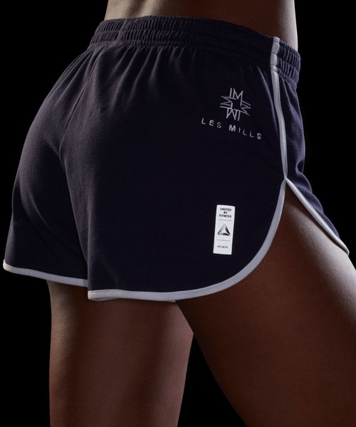 Reebok(リーボック)の「レズミルズ ショーツ (その他パンツ・レディース・ダークパープル・LARGE/X-SMALL/XX-LARGE/MEDIUM/SMALL/XX-SMALL/X-LARGE)」の4枚目の写真