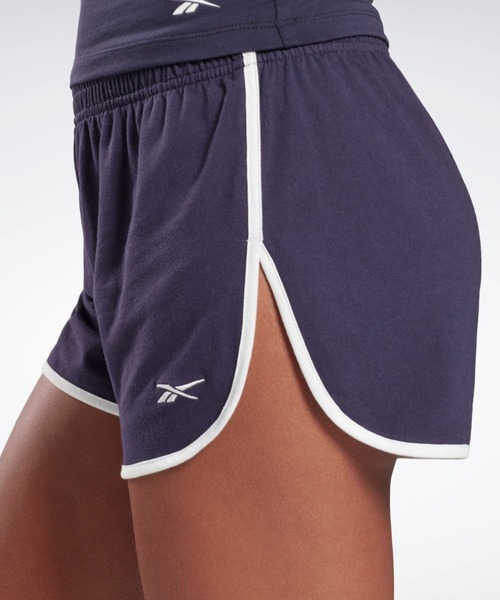 Reebok(リーボック)の「レズミルズ ショーツ (その他パンツ・レディース・ダークパープル・LARGE/X-SMALL/XX-LARGE/MEDIUM/SMALL/XX-SMALL/X-LARGE)」の6枚目の写真