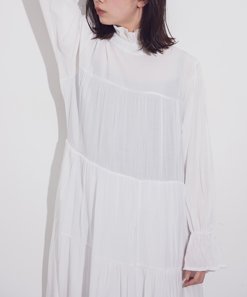 Aunt Marie's（アントマリーズ）の「AUNT MARIE'S ハイネックフリルロングワンピース（ワンピース・レディース・ブラック/グリーン/ホワイト/ベージュ・FREE）」の8枚目の写真