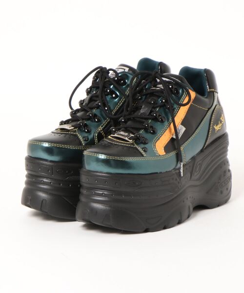 YOSUKE（ヨースケ）の「「YOSUKE/ヨースケ」厚底レースアップスニーカー（スニーカー・レディース・ホワイト系その他/シルバー系その他/ブラック系その他/ブラック/マルチ/ベージュ系その他/その他/ブラック×グリーン/ライトベージュ/ブラックミックス/ブラック×レッド/ブラック×ホワイト/ベージュ/ゴールド/ブラック×パープル/シルバー・24.5/25/22.5/23/24/23.5）」の3枚目の写真